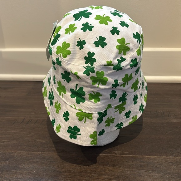 Celebrate It St. Patricks Day reversible Bucket Hat, cotton canvas - Picture 5 of 9